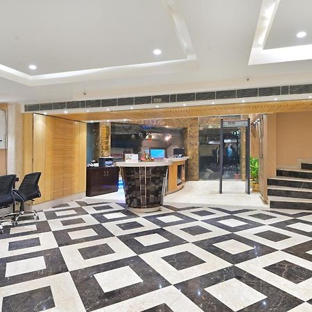 Hotel Vanson Delite - New Delhi Railway Station Esterno foto
