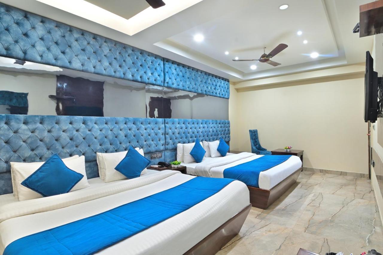 Hotel Vanson Delite - New Delhi Railway Station Esterno foto