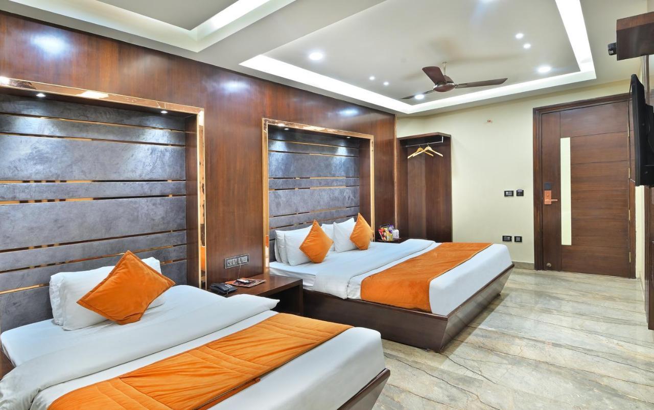 Hotel Vanson Delite - New Delhi Railway Station Esterno foto