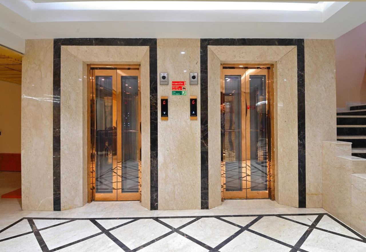 Hotel Vanson Delite - New Delhi Railway Station Esterno foto