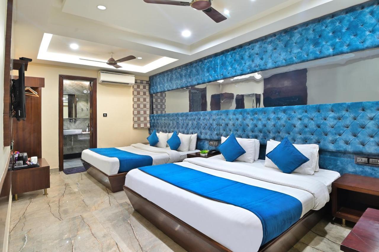 Hotel Vanson Delite - New Delhi Railway Station Esterno foto