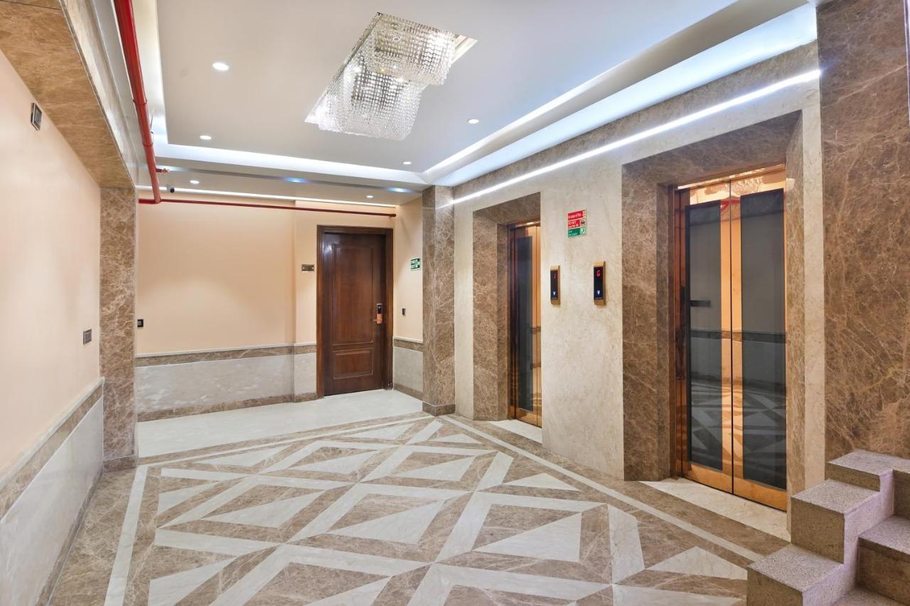 Hotel Vanson Delite - New Delhi Railway Station Esterno foto